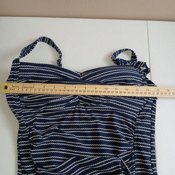 Niptuck Swimsuit Women 10 One Piece Sweetheart Neckline‎ Striped Ruched Nautical - Picture 8 of 12